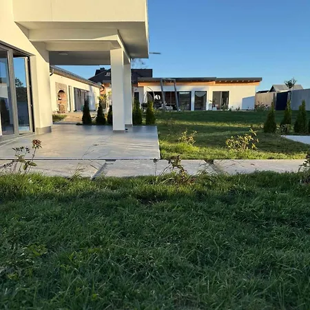 Prestiz * Sokolac (East Sarajevo)
